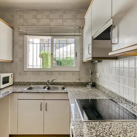 Les Medes Holiday home